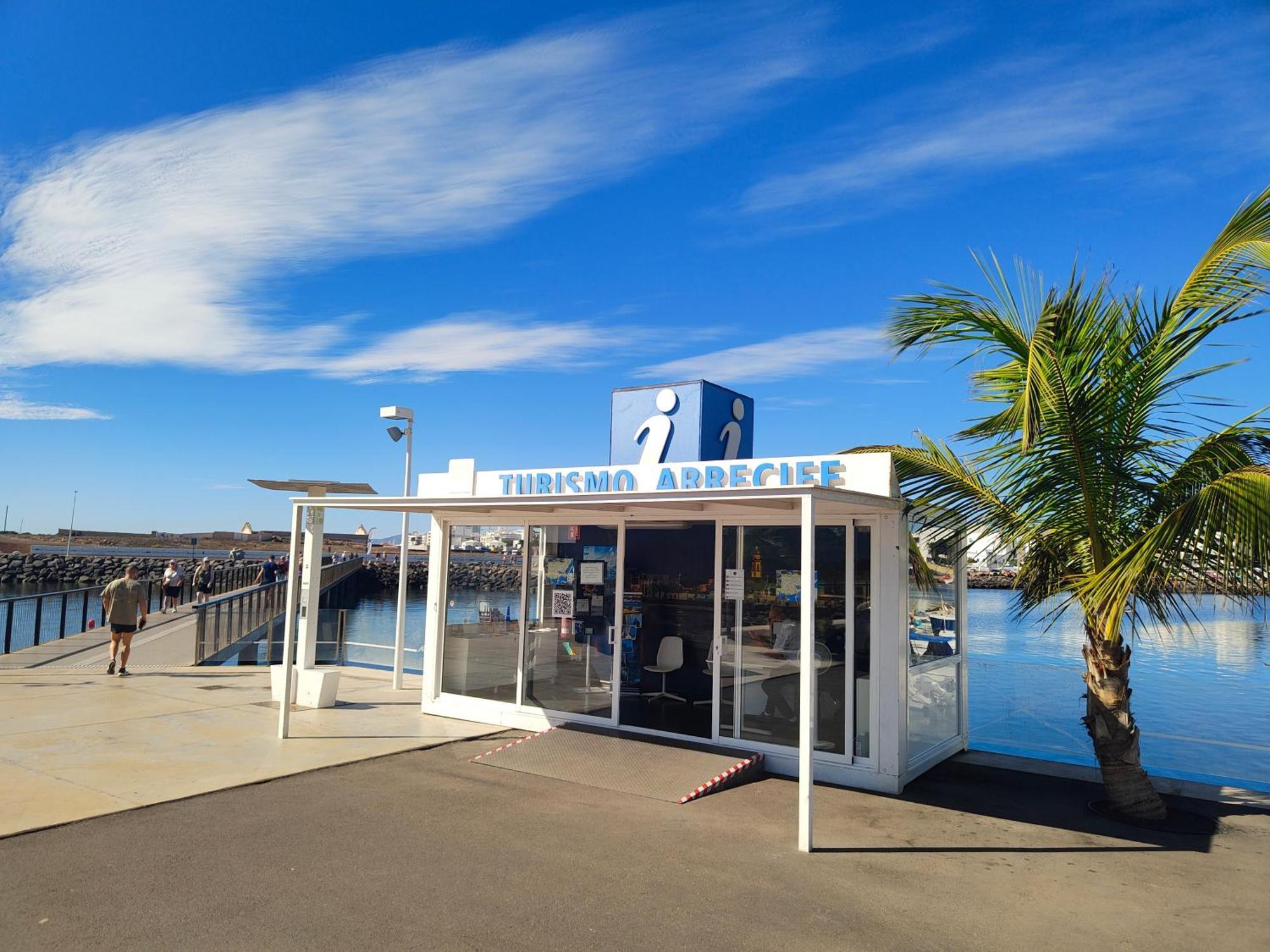 Patapalo Hotel Arrecife  Exterior photo